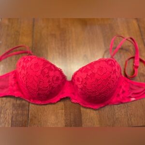 Victoria’s Secret PINK red padded bra size 36C